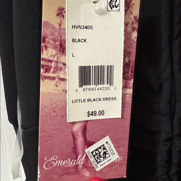 Emerald Sundae Black Mini Dress - Picture 5 of 5